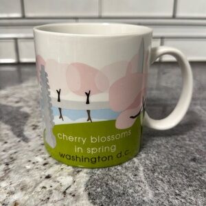 Starbucks 2007 “Cherry Blossoms in Spring” Washington, DC 18 oz Mug